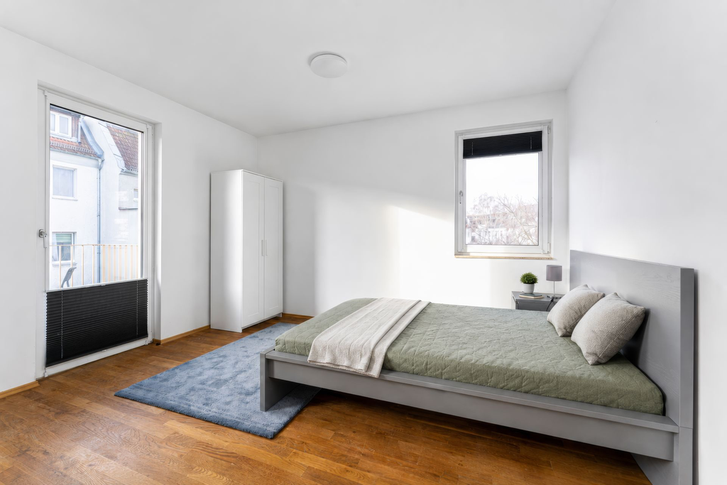 Room 1.1.webp