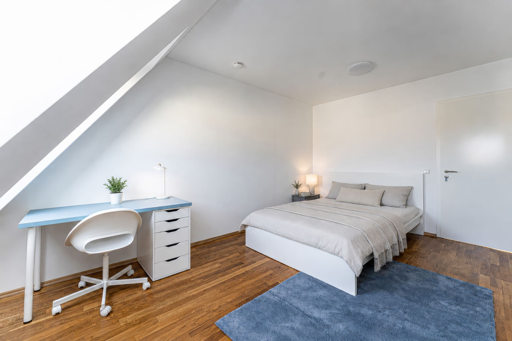 Room 2.4.webp