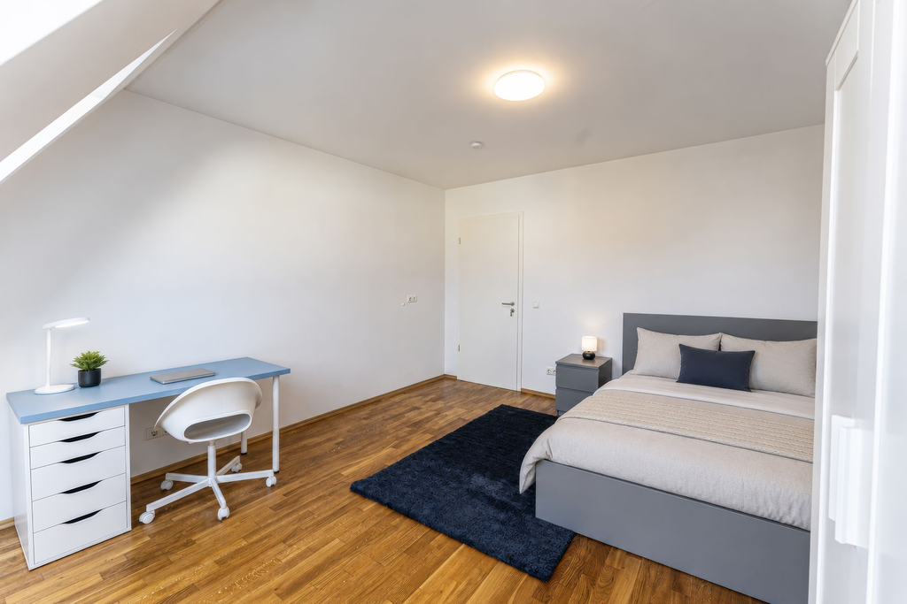 Room 3.2.webp